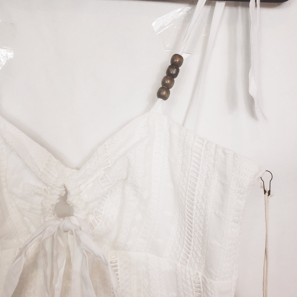 🆕️ Tularosa white jumpsuit - Picture 5 of 12